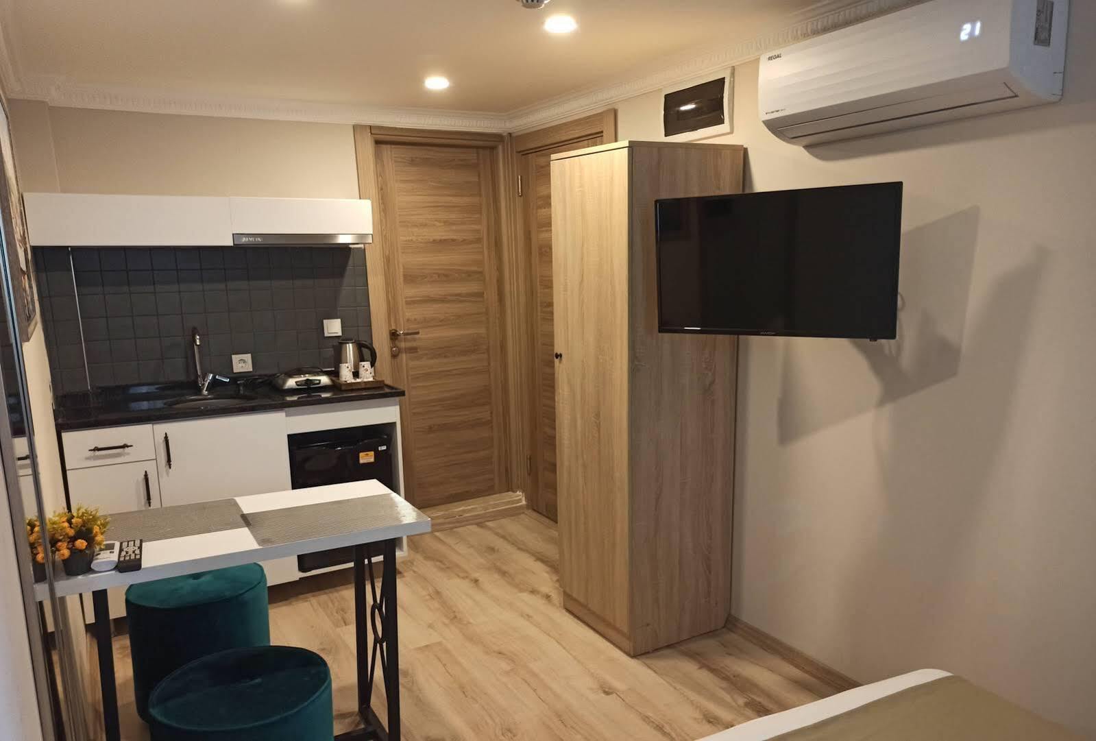 Cadde Suite Bakirkoey Istanbul Exterior photo